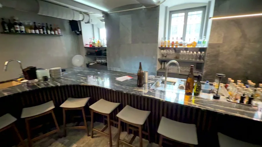 Bar i meble na wymiar dla restauracji IKI izakaya