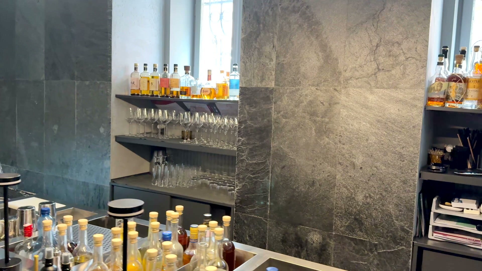 Bar i meble na wymiar dla restauracji IKI izakaya — zdjęcie 6