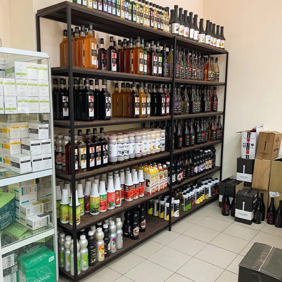 Wyposażenie sklepu w stylu loft