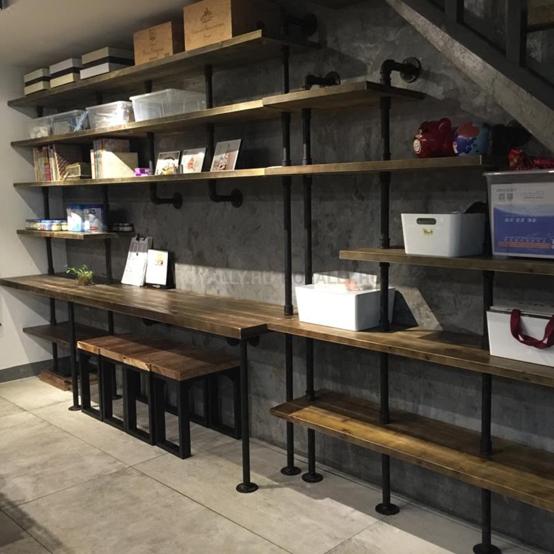 Stół-regał loft — zdjęcie 7