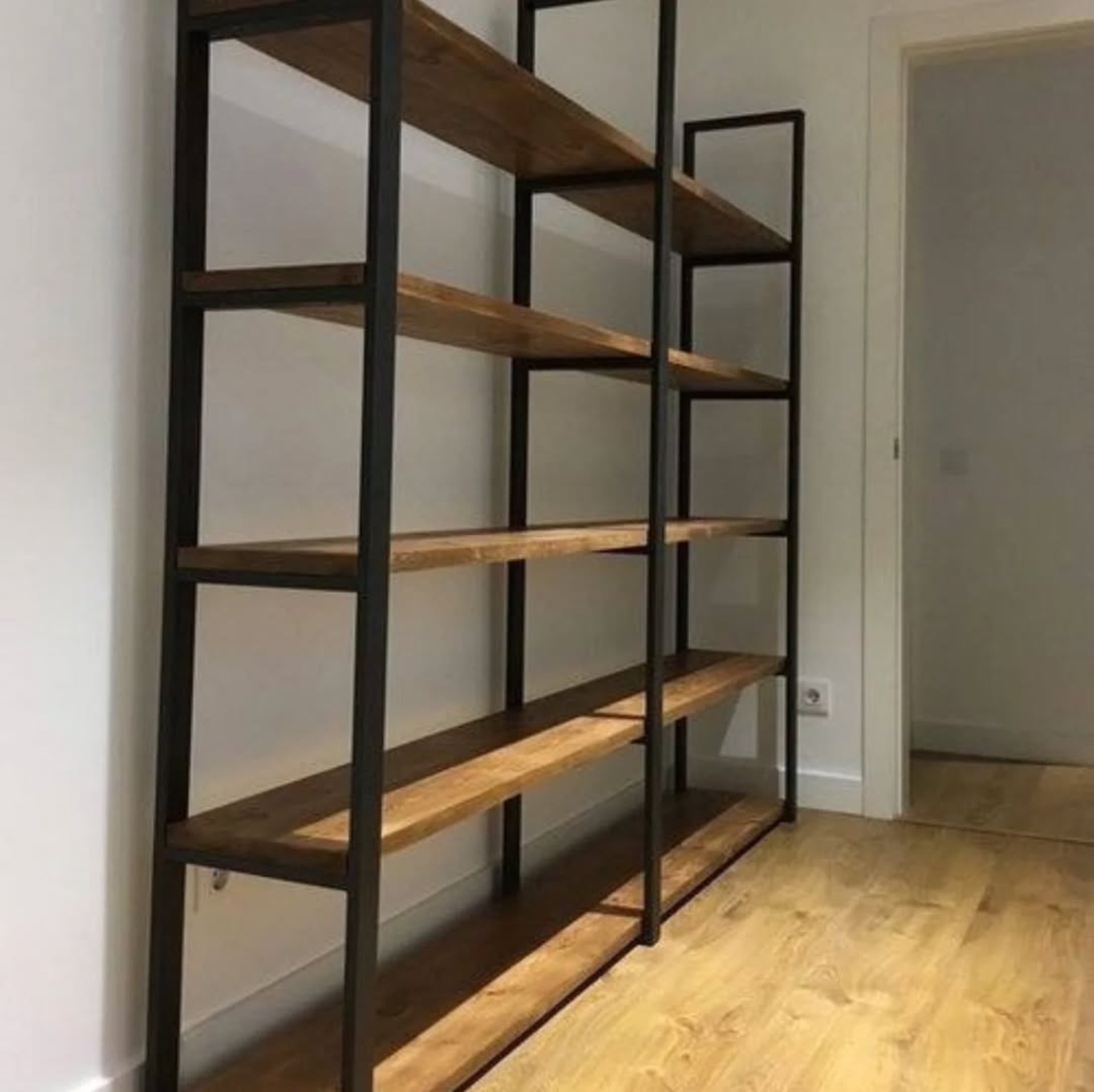 Stół-regał loft — zdjęcie 8