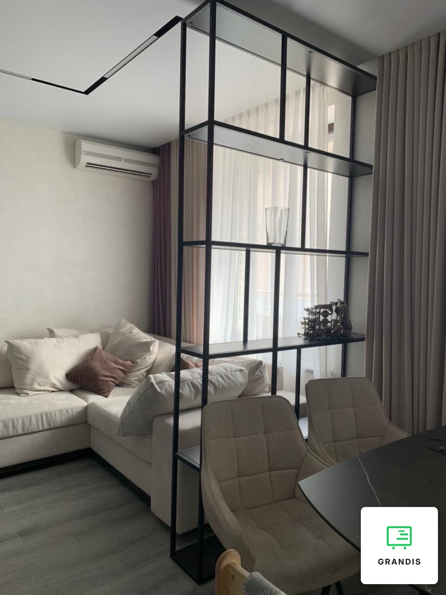 Metalowe regały loft — zdjęcie 3